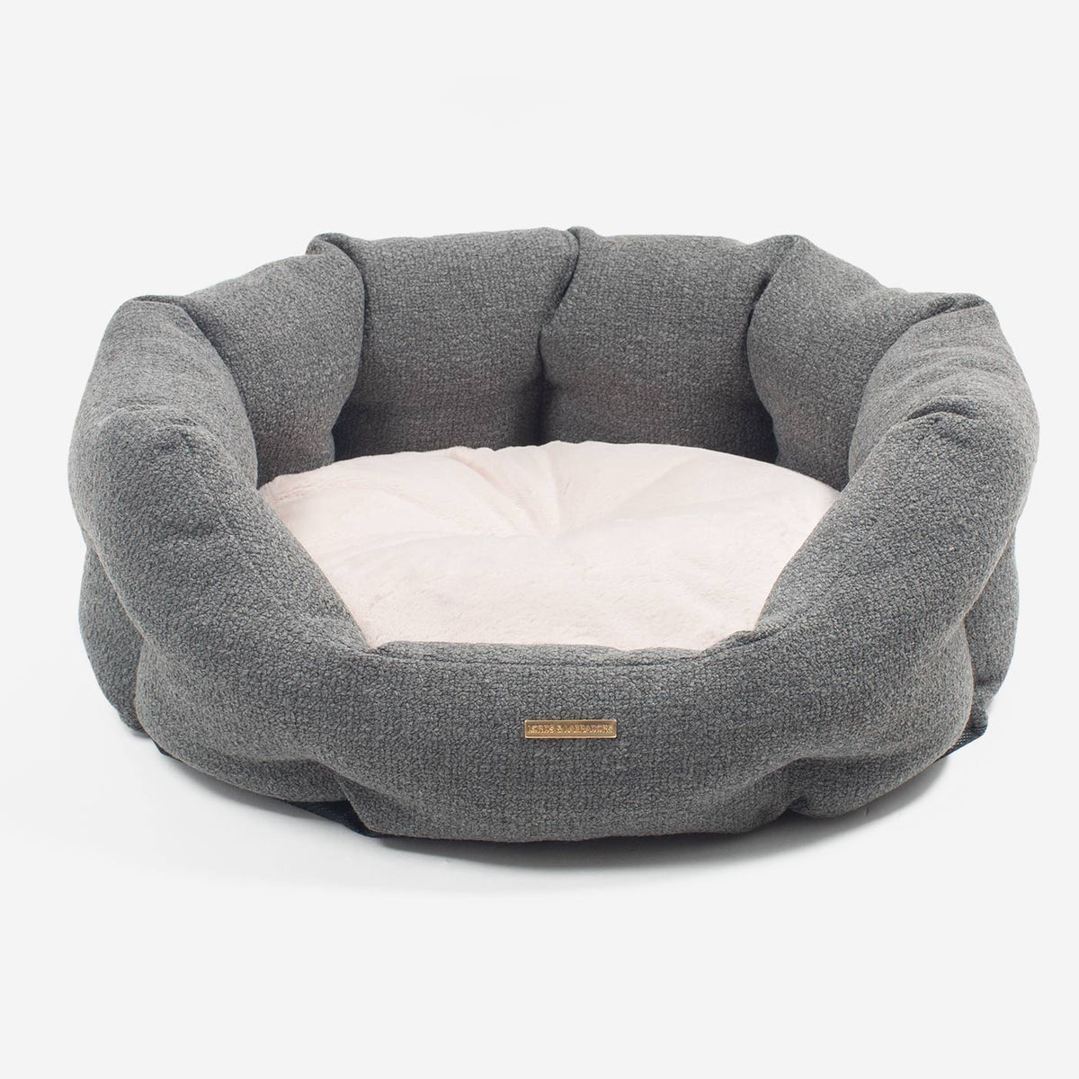 Oval Bed in Graphite