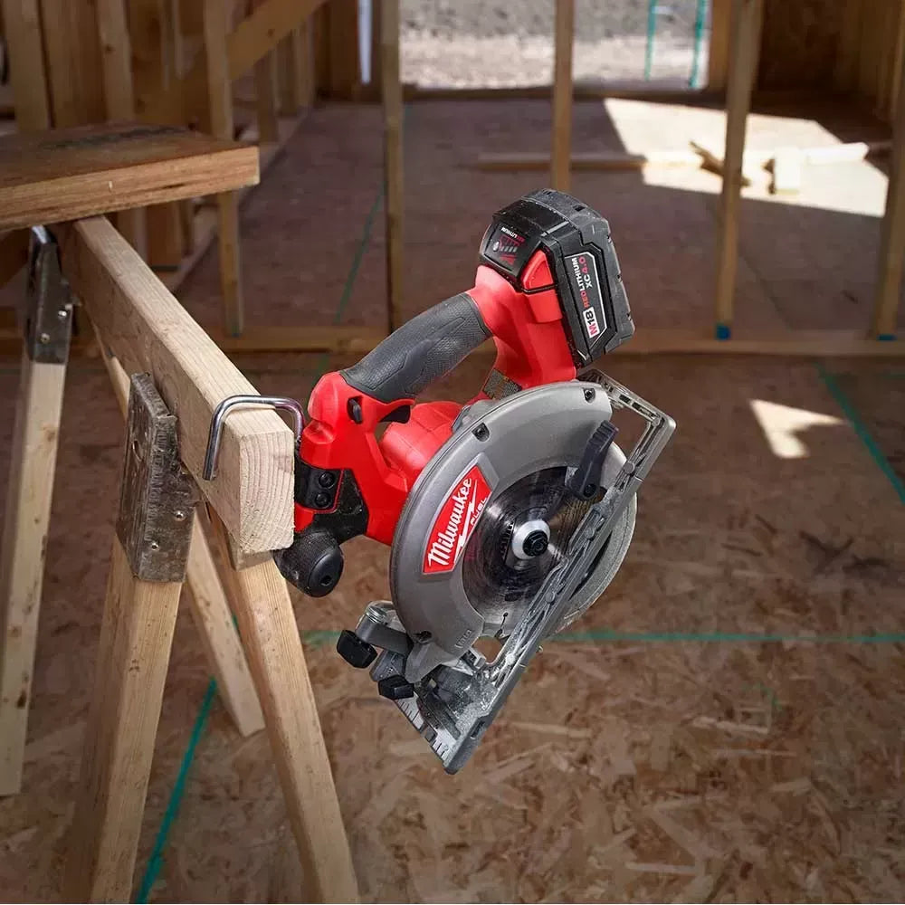 Milwaukee 2730-80 M18 FUEL 18V 6-1/2 Circular Saw w/ Blade - Reconditioned