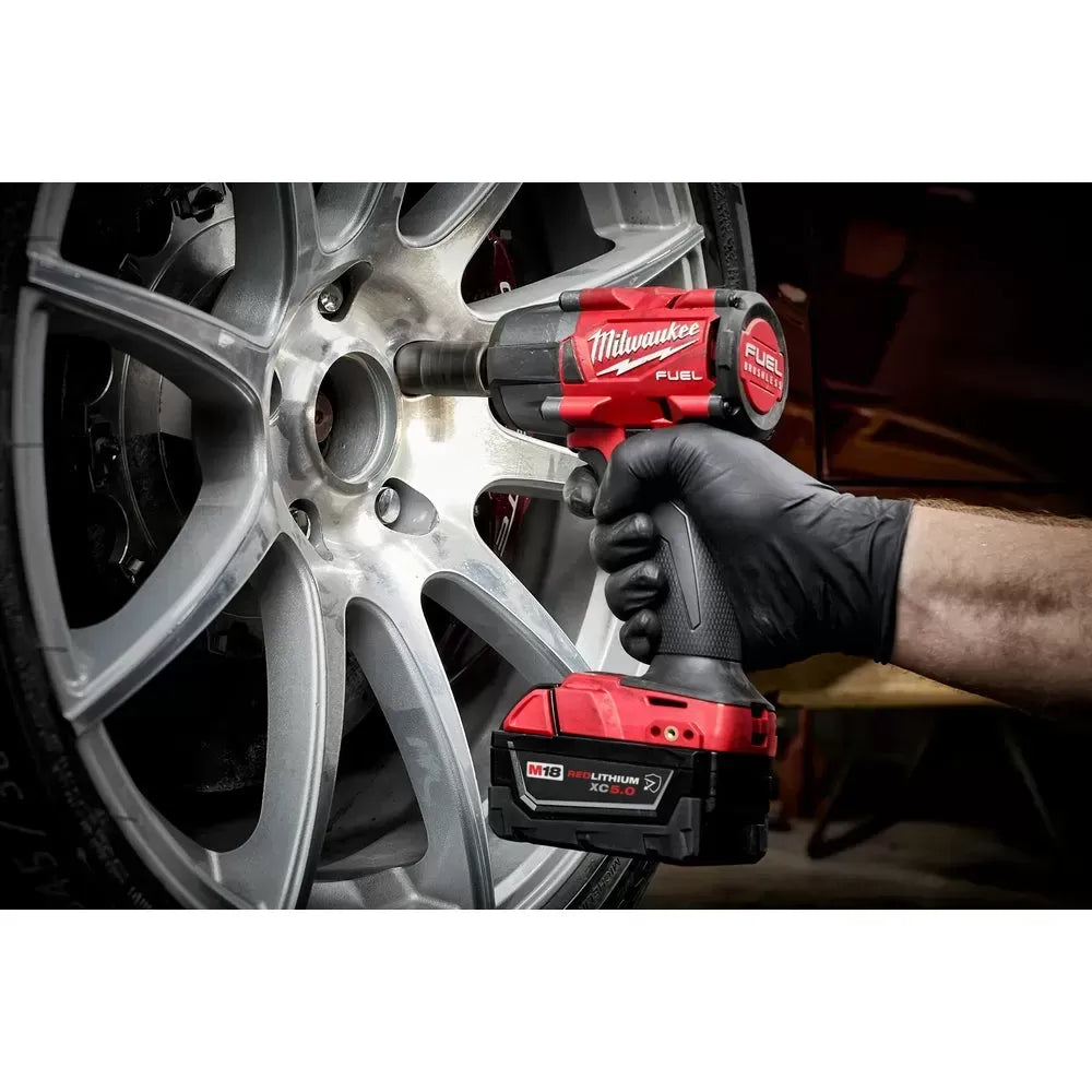 Milwaukee Pre-Sale 2960-22R M18 FUEL 18V 3/8 Mid-Torque Impact Wrench w/ Ring Kit
