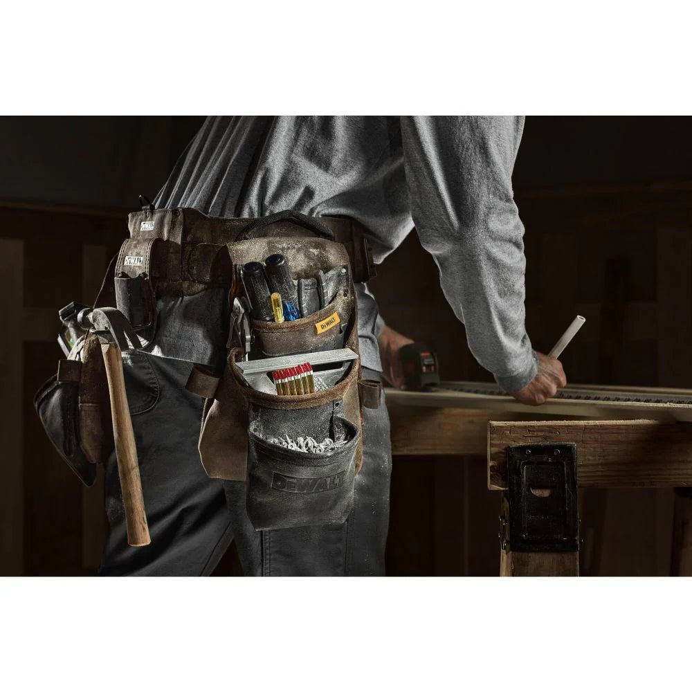 DW Leather Tool Rig DWST550113 from DW
