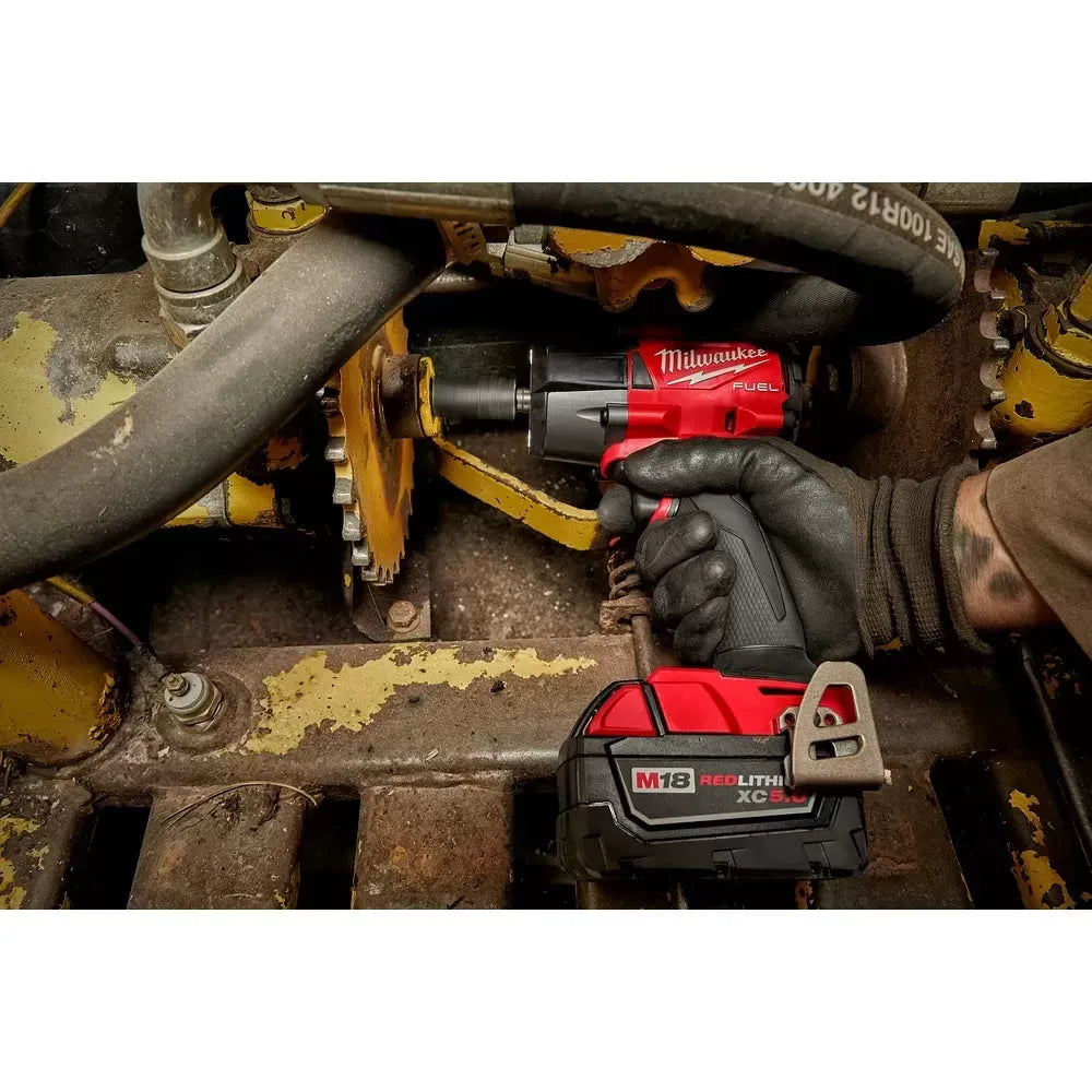 Milwaukee Pre-Sale 2960-20 M18 FUEL 18V 3/8 Cordless Mid-Torque Impact Wrench -Bare Tool