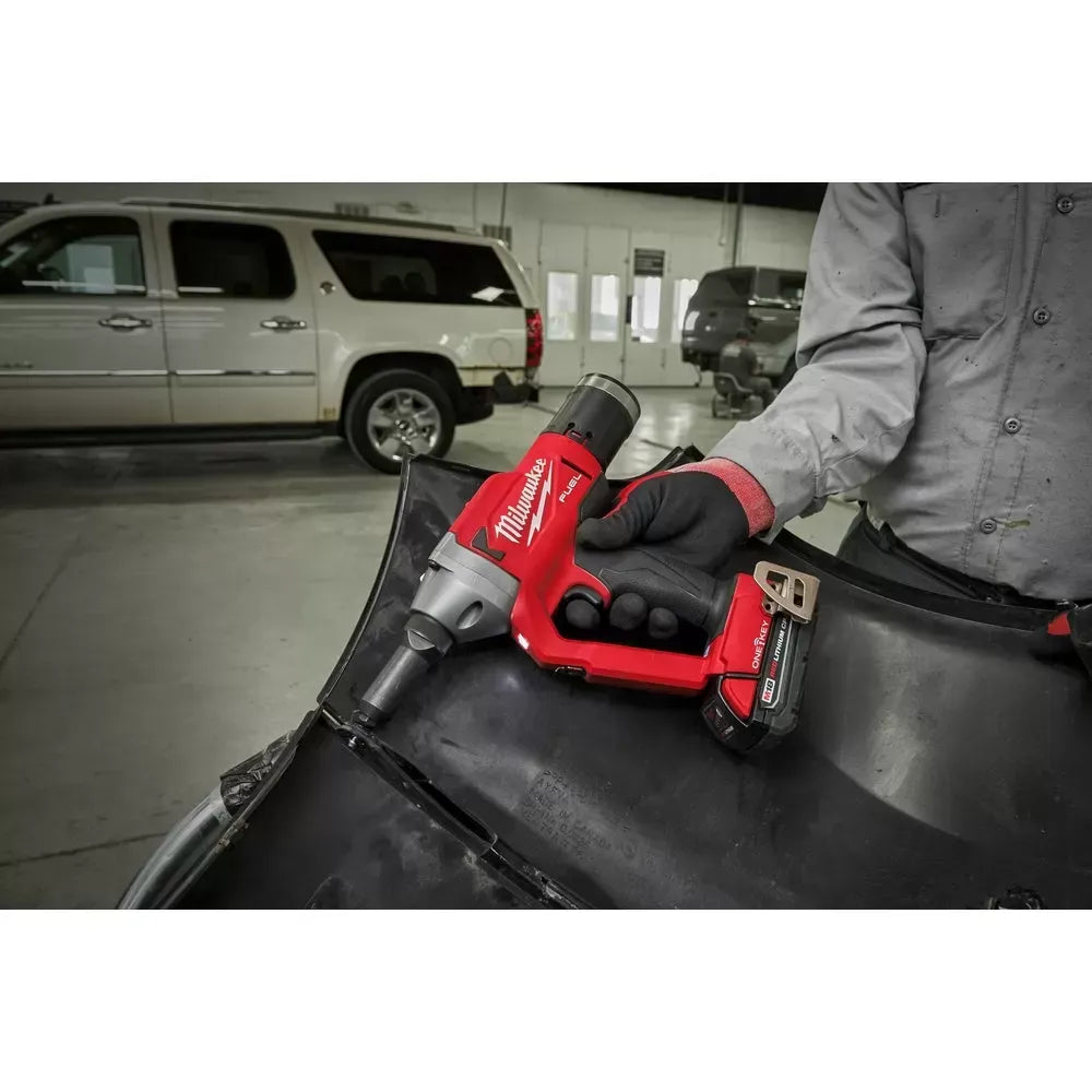 Milwaukee 2660-22CT M18 FUEL 18V 1/4 Li-Ion Blind Rivet Tool Kit w/ ONE-KEY