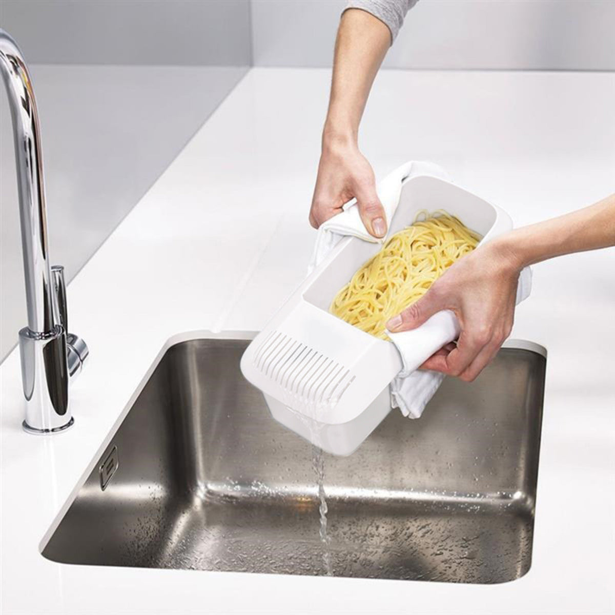 Microwave Pasta Cooker with Built-In Strainer Lid and Cool Grip  Handles