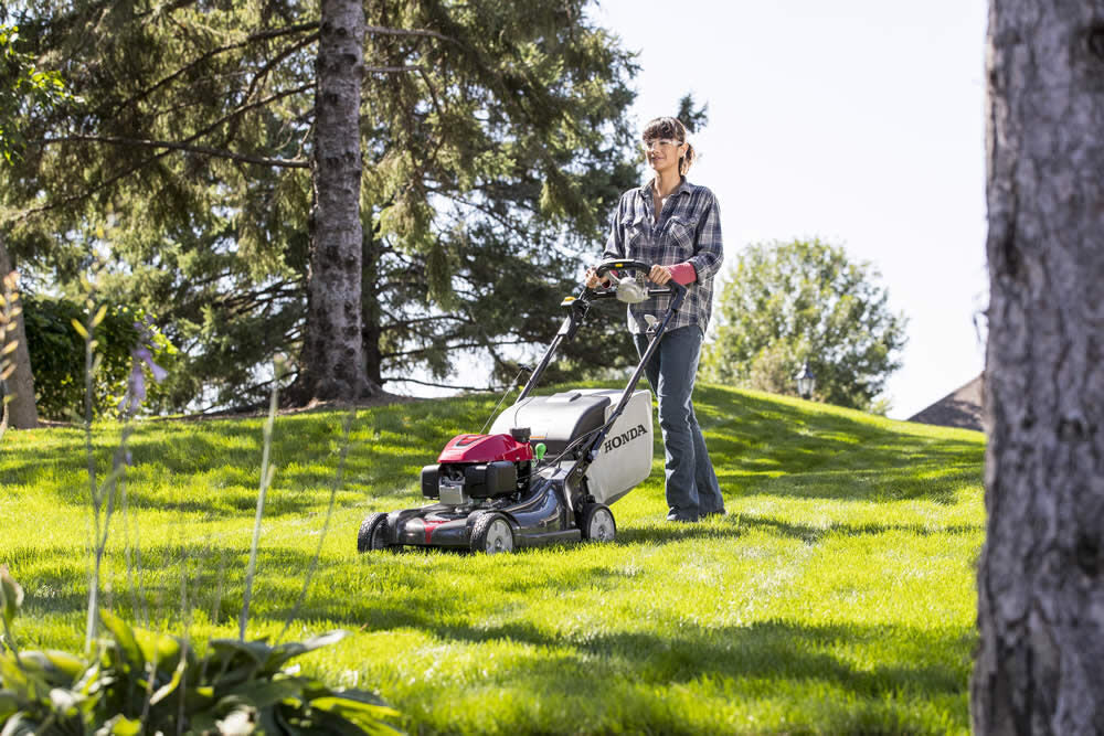 Honda Lawn Mower Self Propelled Walk Behind 21 Select Drive 4-in-1 Versamow HRX217VYA from Honda💝 Last Day For Clearance