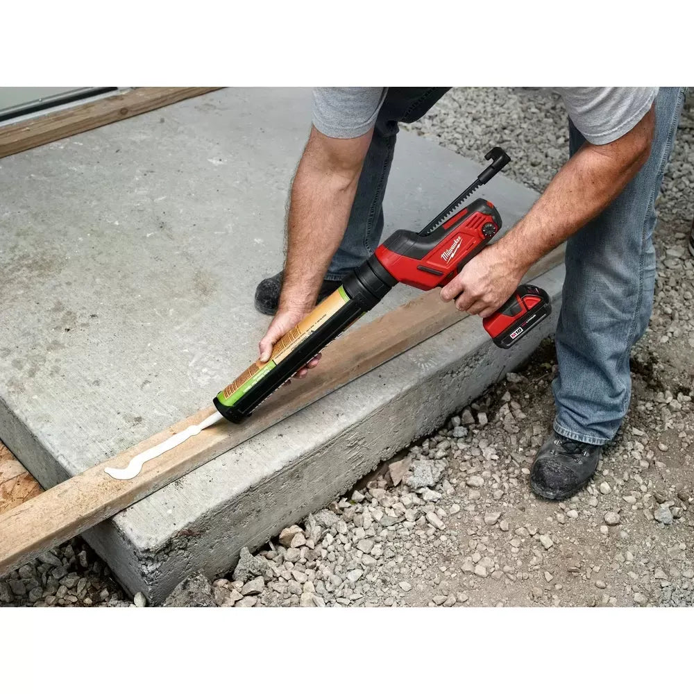 Milwaukee 2641-80 M18 18V 10-Ounce Caulk and Adhesive Gun - Bare Tool - Recon