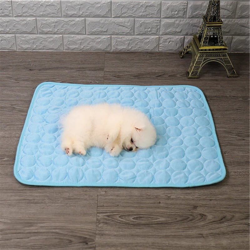 Pressure Activated Cooling Pad with Foldable Design and Machine Washable Surface