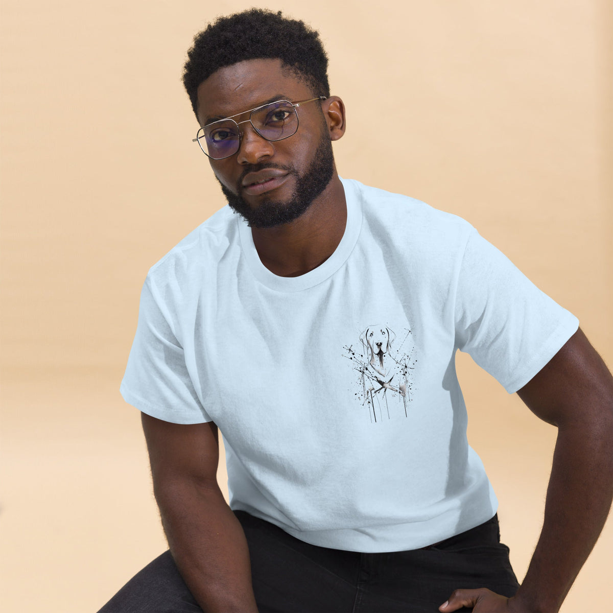 Labrador T-Shirt with Hand-Drawn Illustration and Classic Cotton Fit, Reinforced Seams